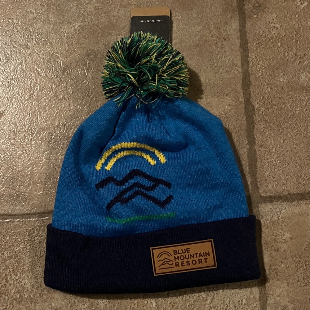 NWT Locale Beanie